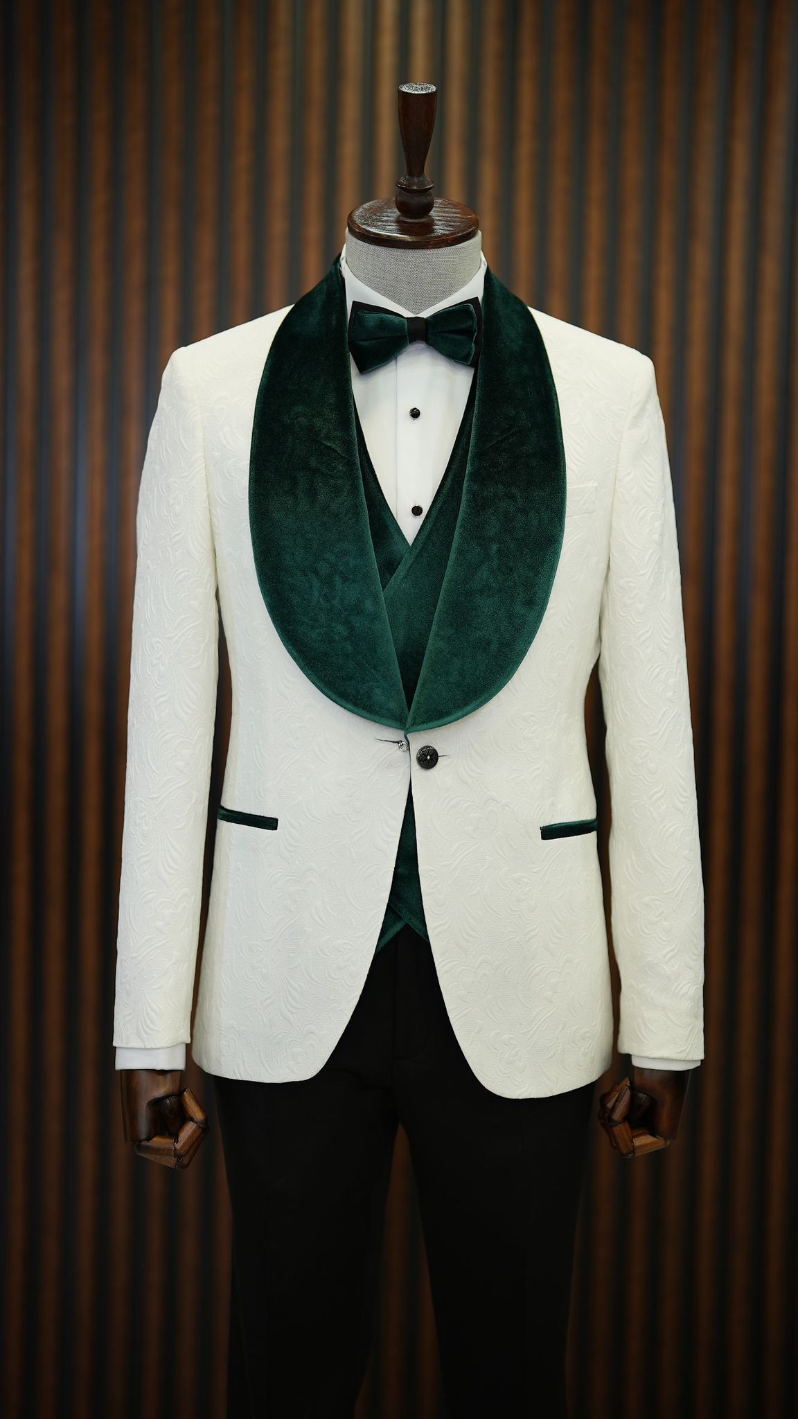 HolloMen's White Slim Fit Suit