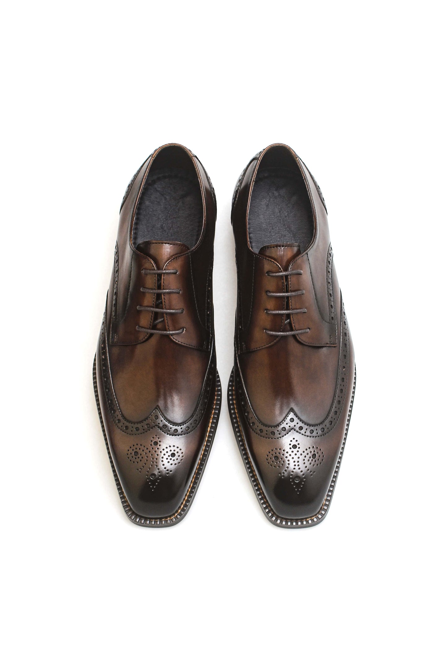 Brown Brogue Derby with detailed brogue design and premium leather, handcrafted for formal occasions.