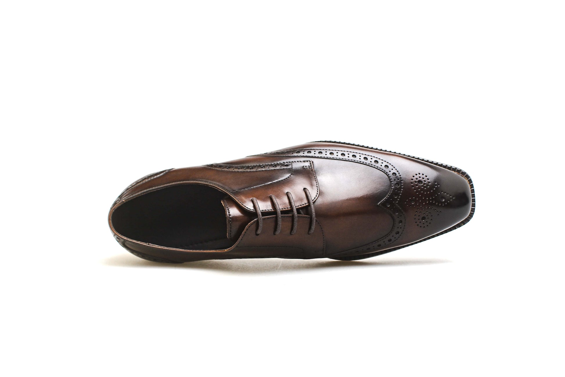 Brown Brogue Derby with detailed brogue design and premium leather, handcrafted for formal occasions.