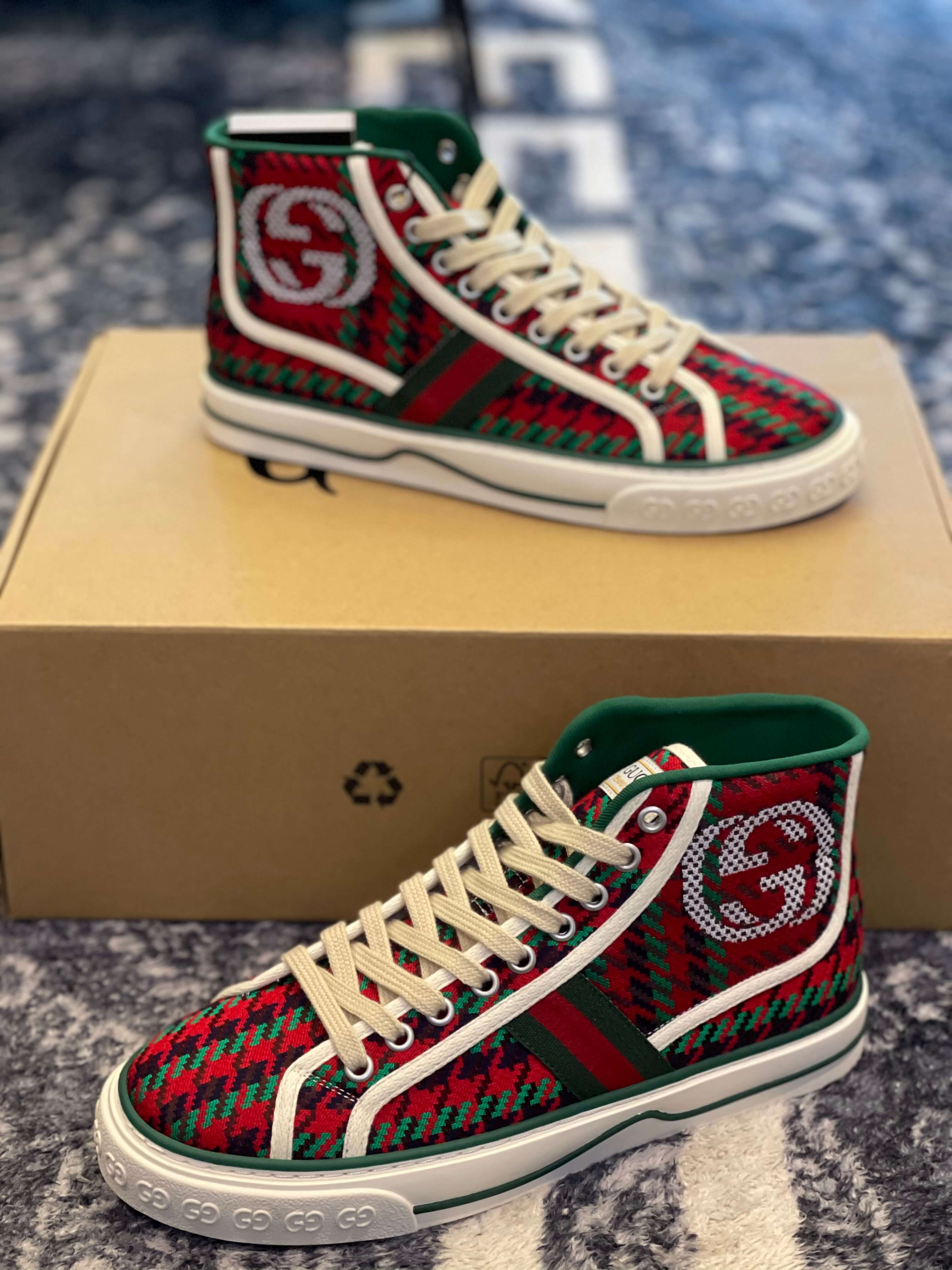 Gucci Tennis 1977 High Top Red Green Sneakers HolloMen