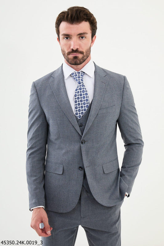 HolloMen Light Gray Checkered Three-Piece Slim-Fit Suit.