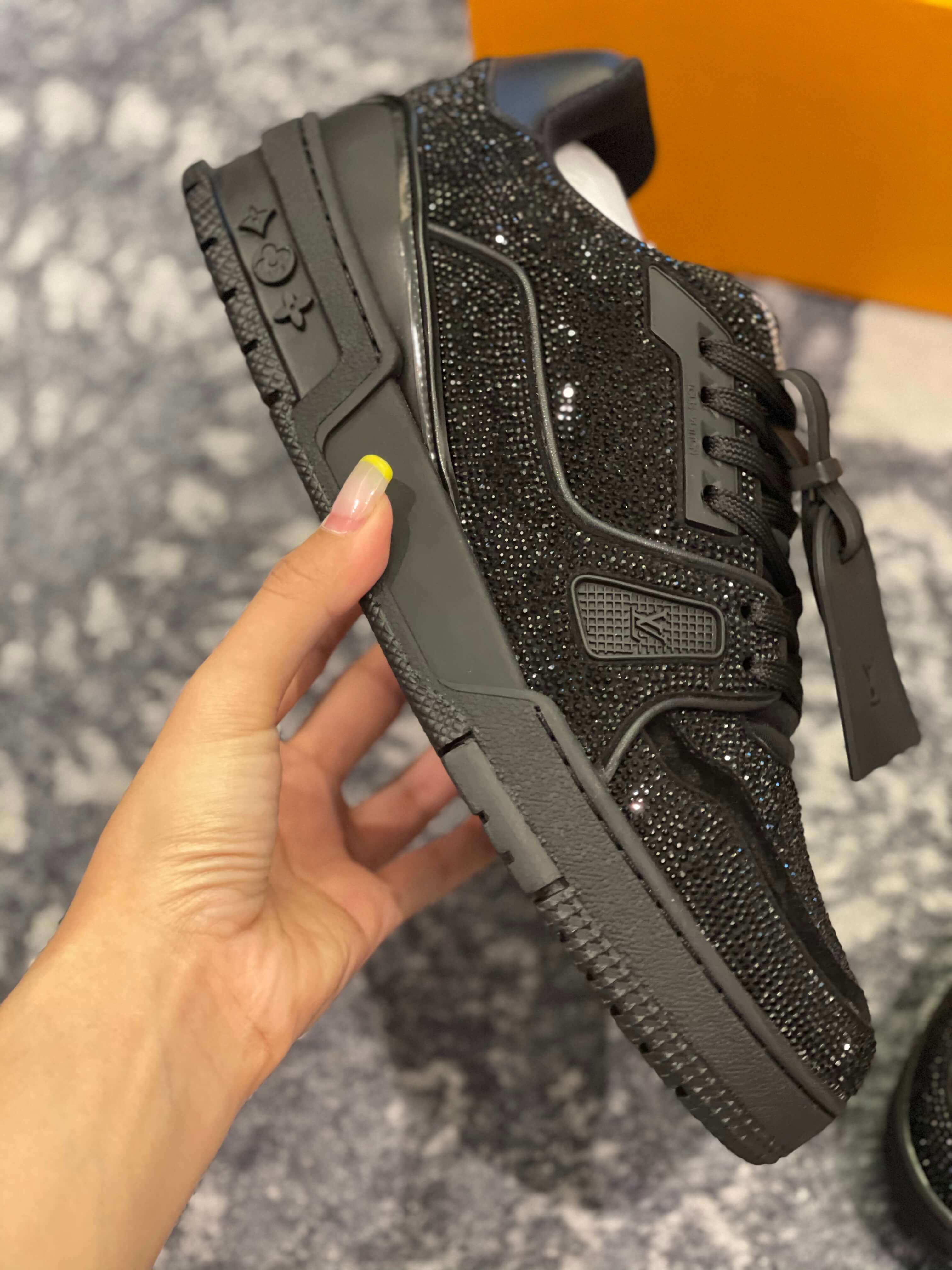 Louis Vuitton LV Trainer Black Glitters Sneaker HolloMen