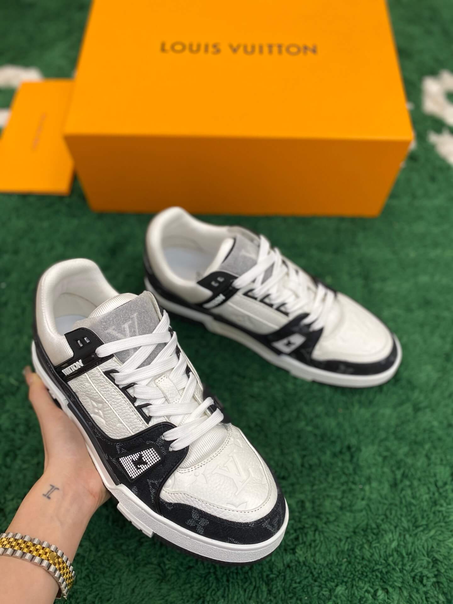 Louis Vuitton Trainer Denim Black White Sneaker