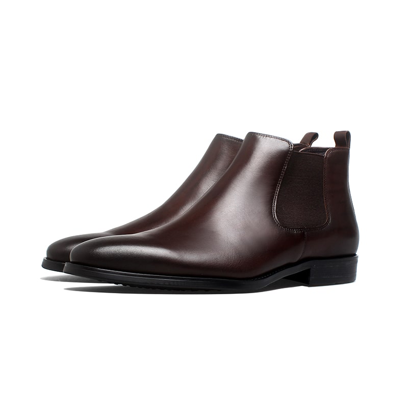 Espresso Majesty Chelsea Boots in polished espresso brown leather, featuring elastic side panels for a refined and comfortable fit.