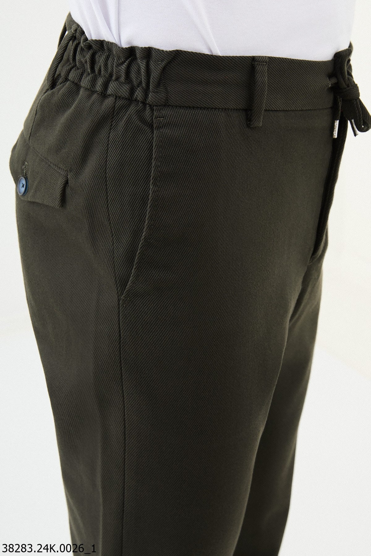 Men's Tailored Fit Khaki Pants with Adjustable Waistband.