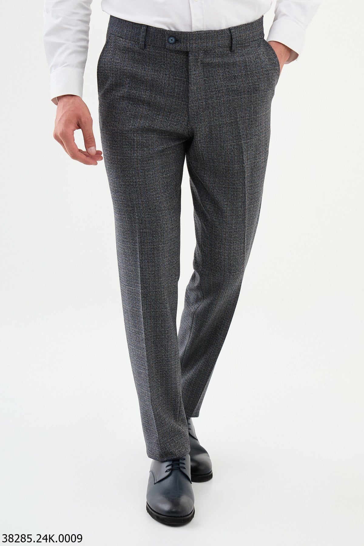 Men's Tailored Gray Checkered Pants.