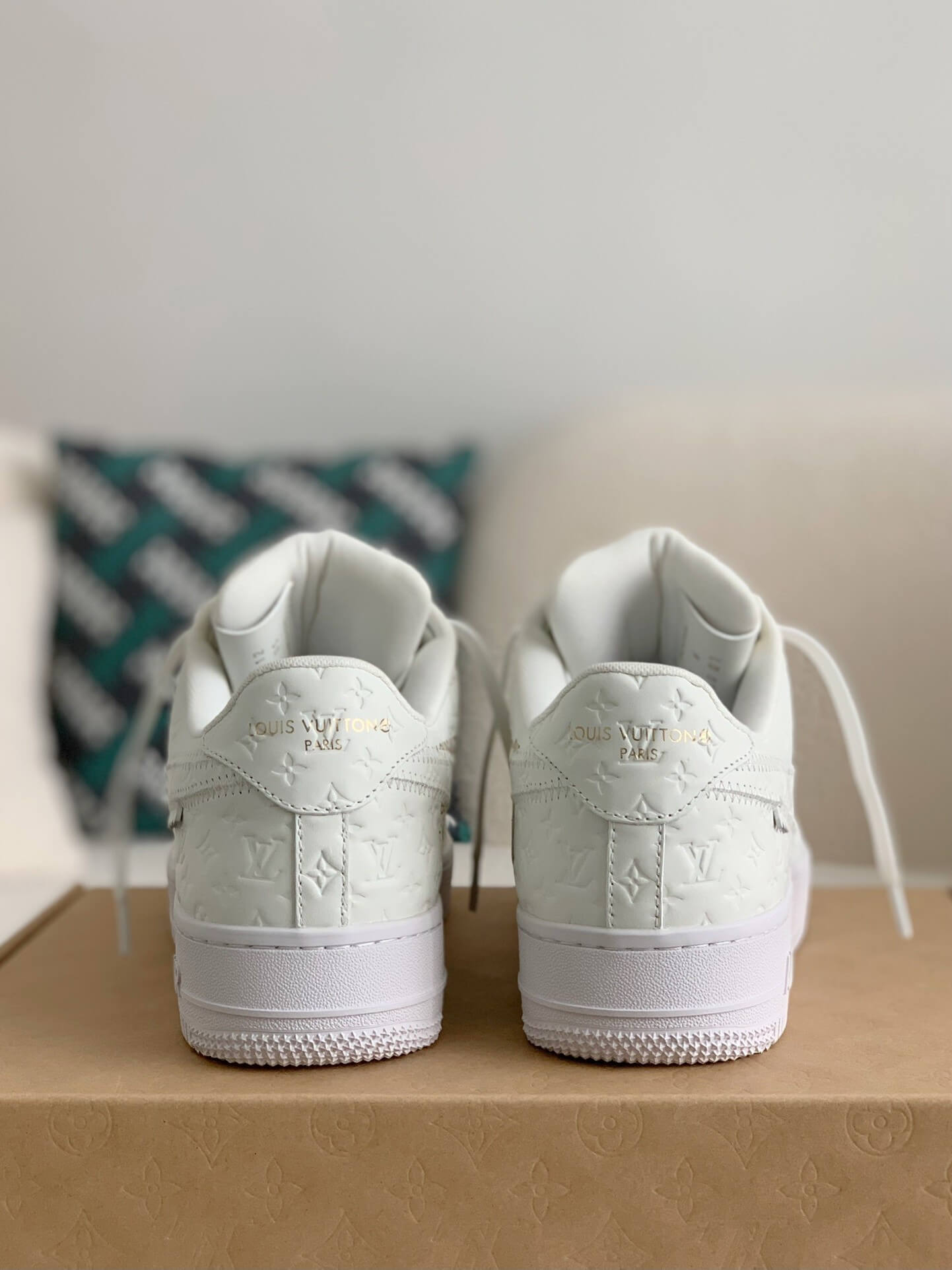 Baskets blanches Nike x Louis Vuitton LV Air Force 1 Monogram