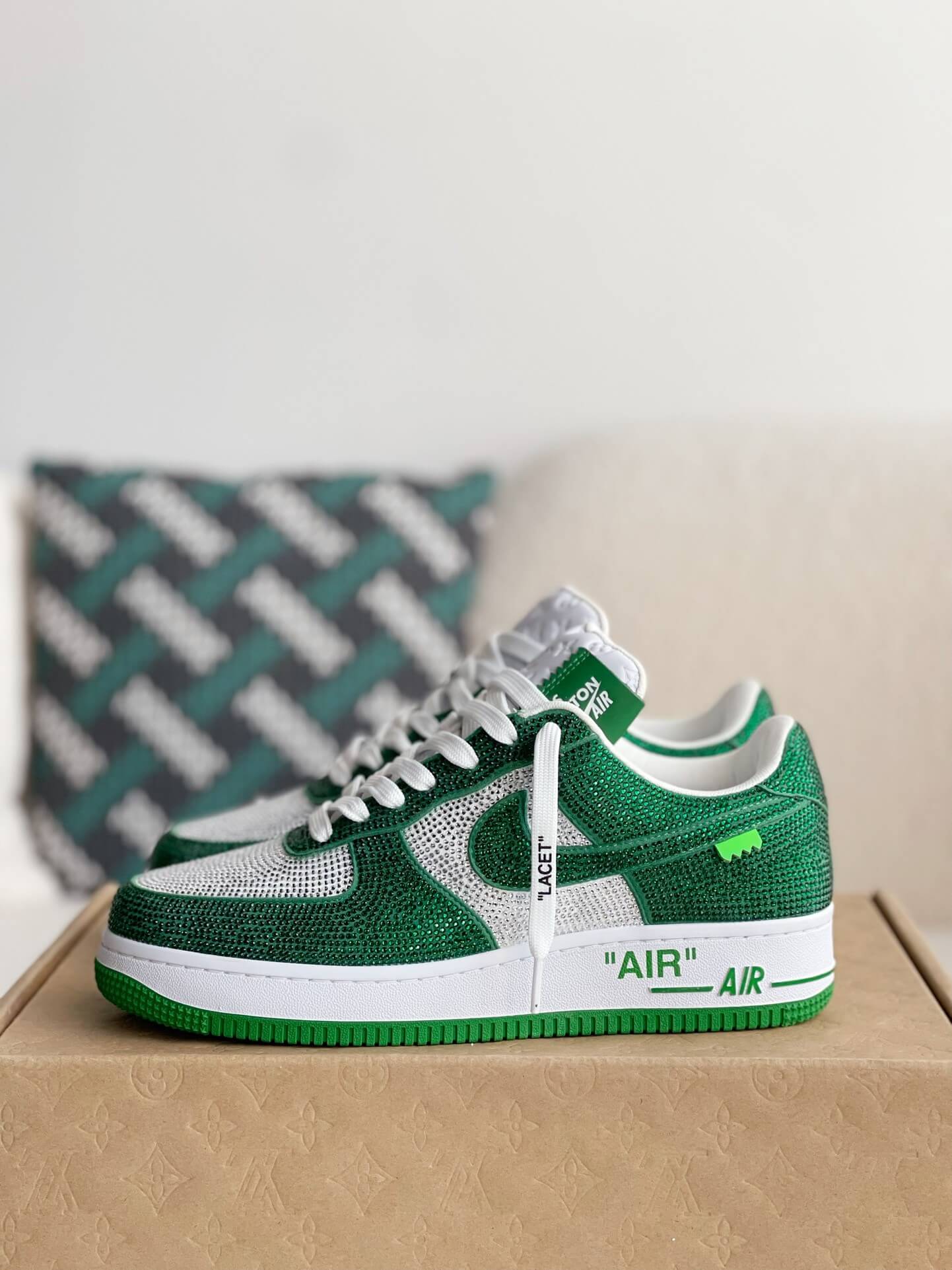 Nike x Louis Vuitton LV Air Force 1 Trainer Grön Vit Rhinestone Sneakers