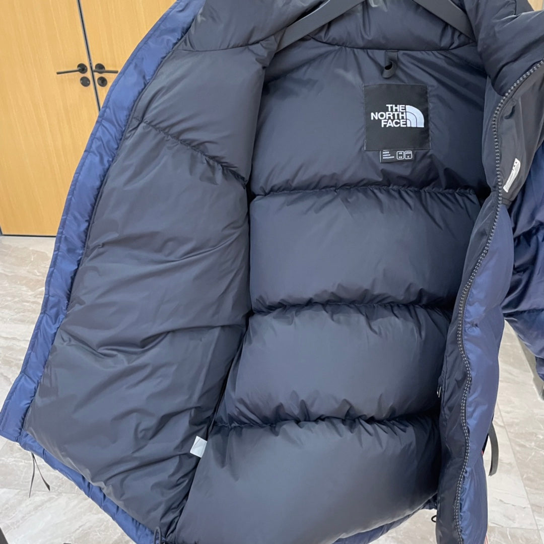 Chaqueta azul marino retro Nuptse de 1996 inspirada en North Face