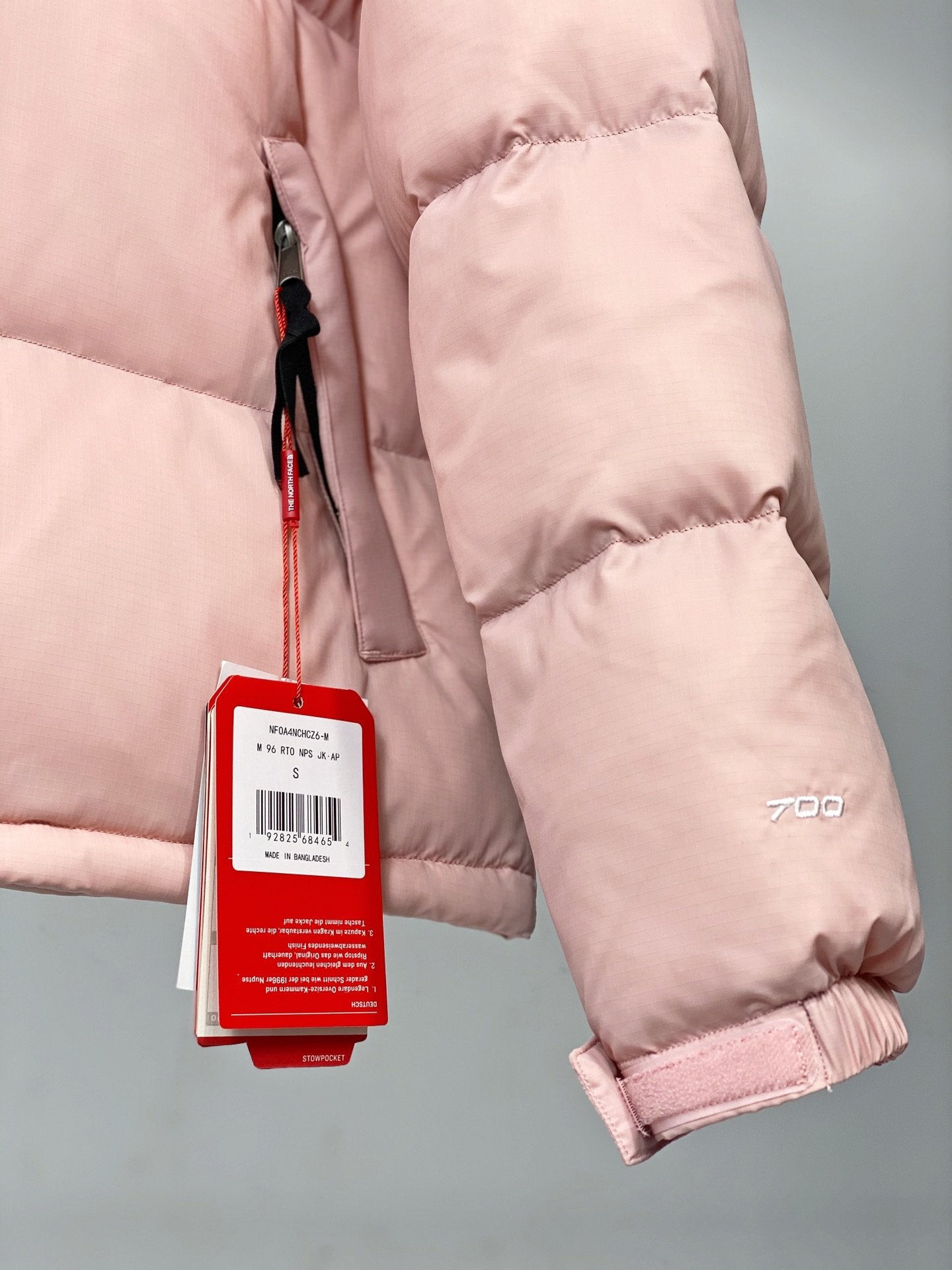 Jaqueta preta rosa retrô Nuptse inspirada na North Face de 1996