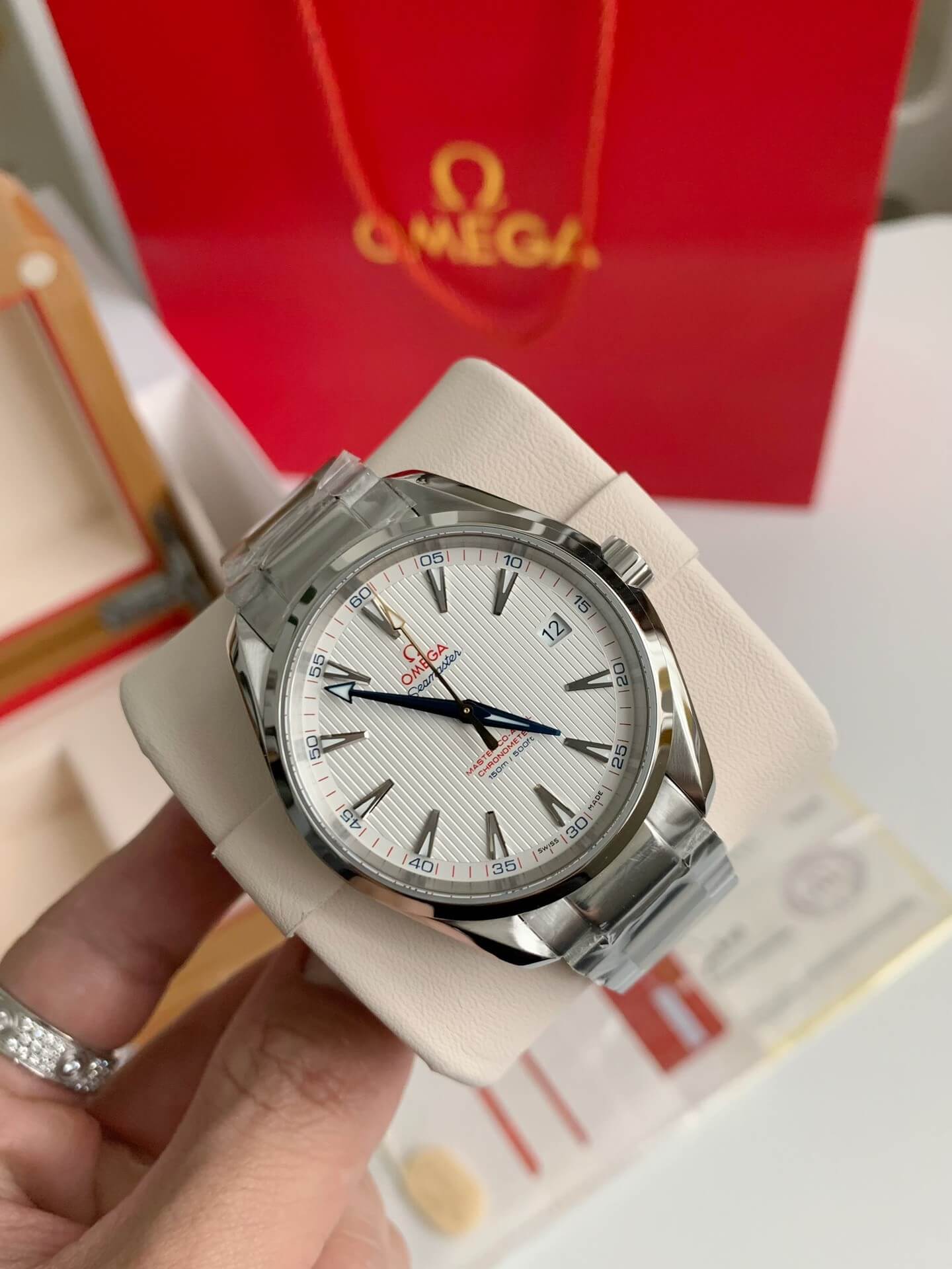 Omega Seamaster Aqua Terra 150M Co-Axial Master Chronometer