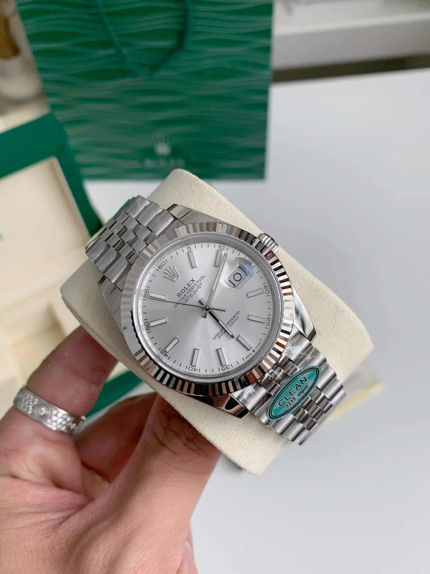 Rolex 126334 Datejust 41 Silber Zifferblatt