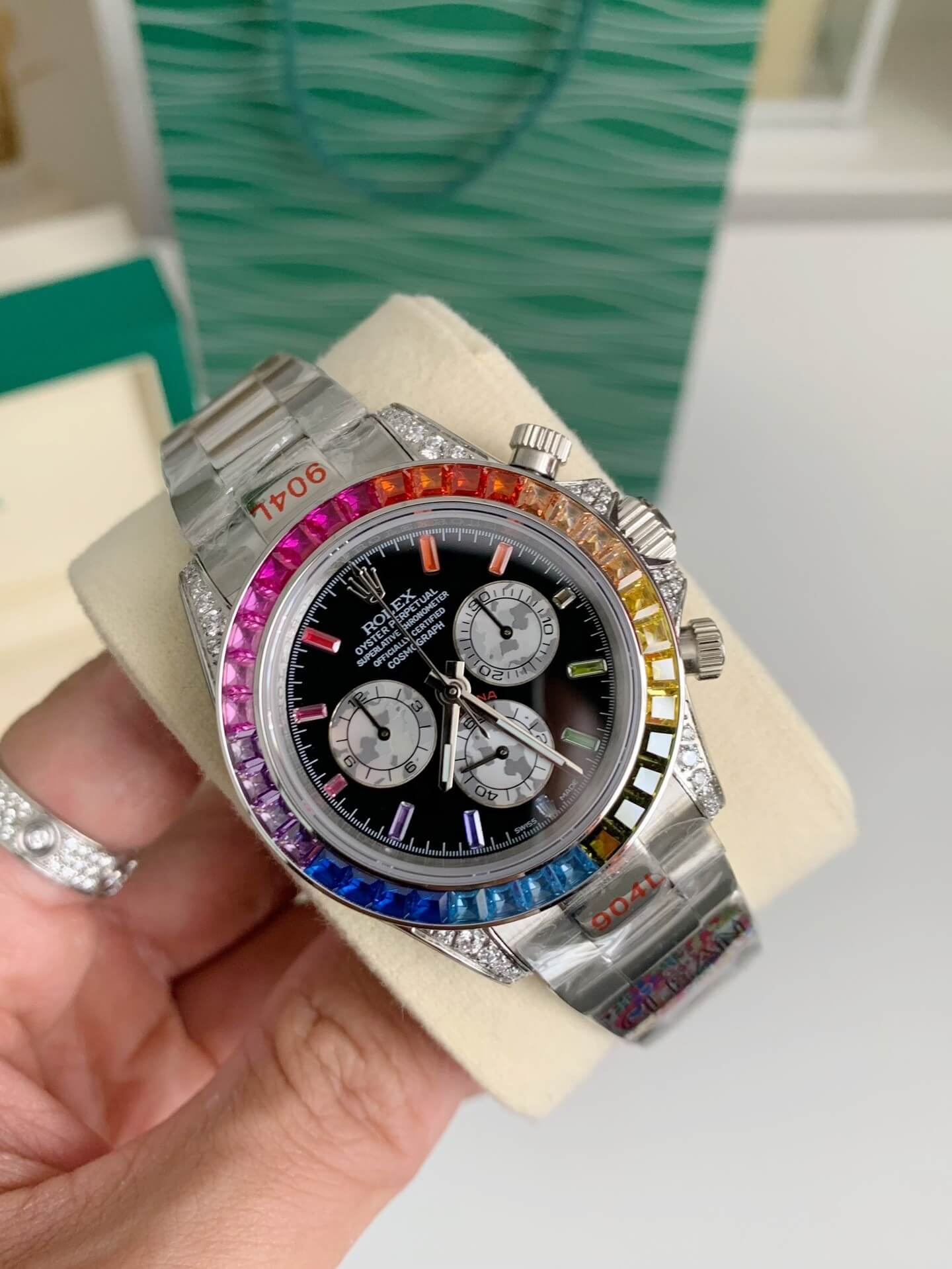 Cosmograph daytona rainbow hotsell