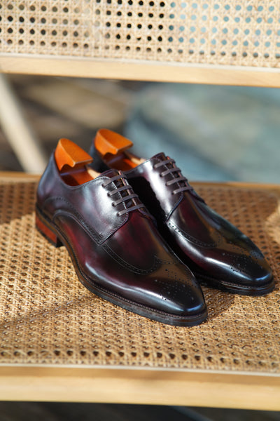 Burgundy orders wingtip