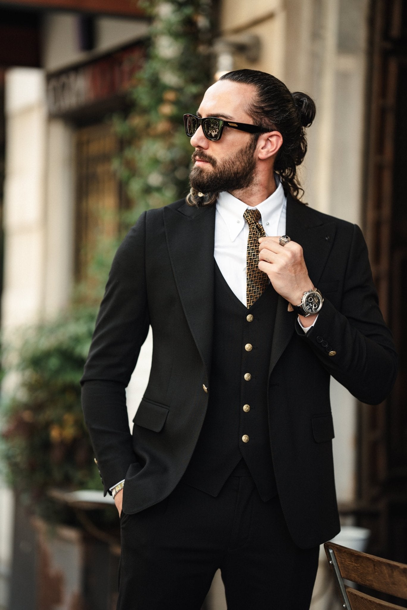 Acadia Classic Black suit