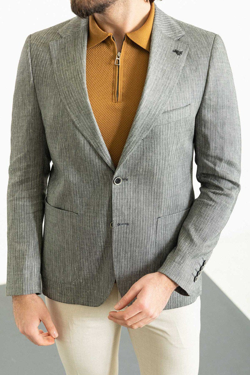 Elegant HolloMen gray blazer for a sophisticated and versatile look.