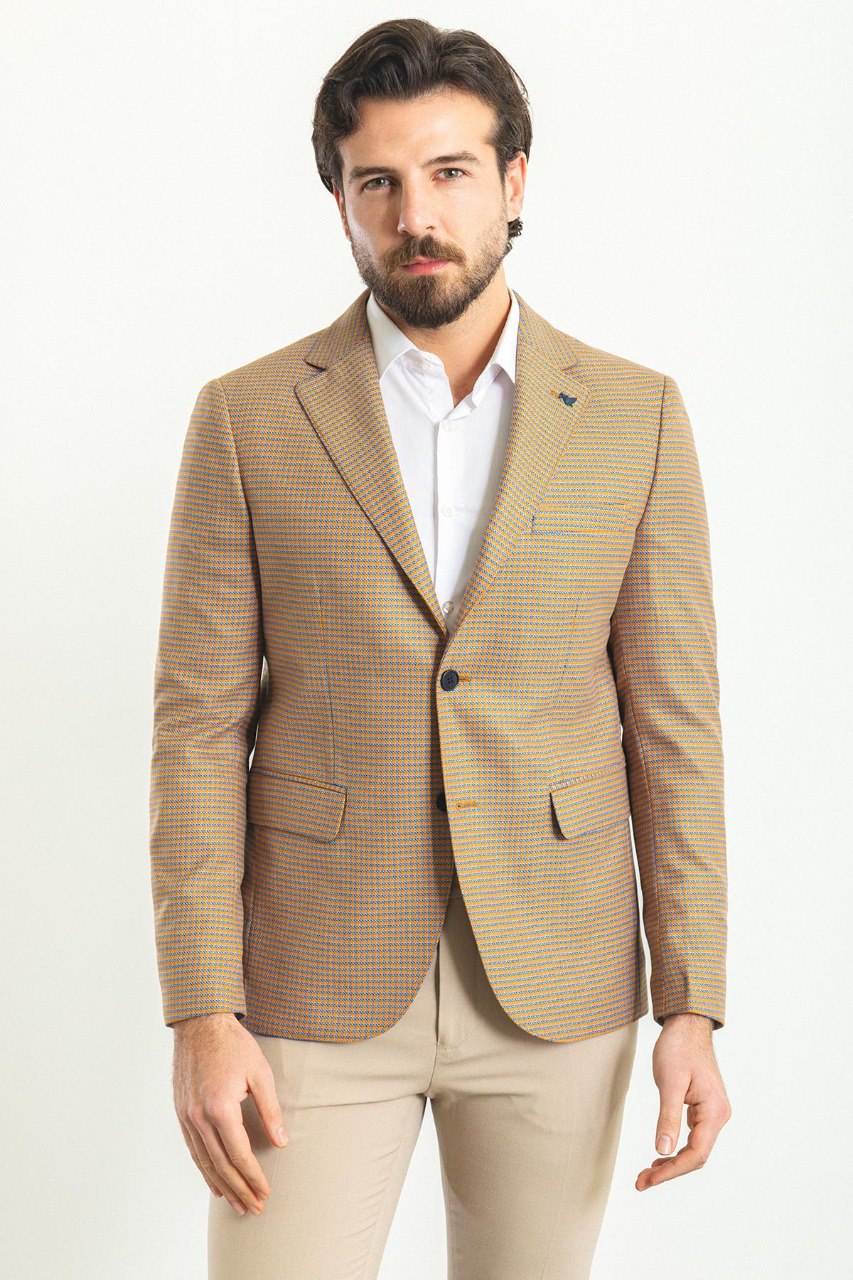 Elegant HolloMen beige checkered blazer for a refined and sophisticated style.