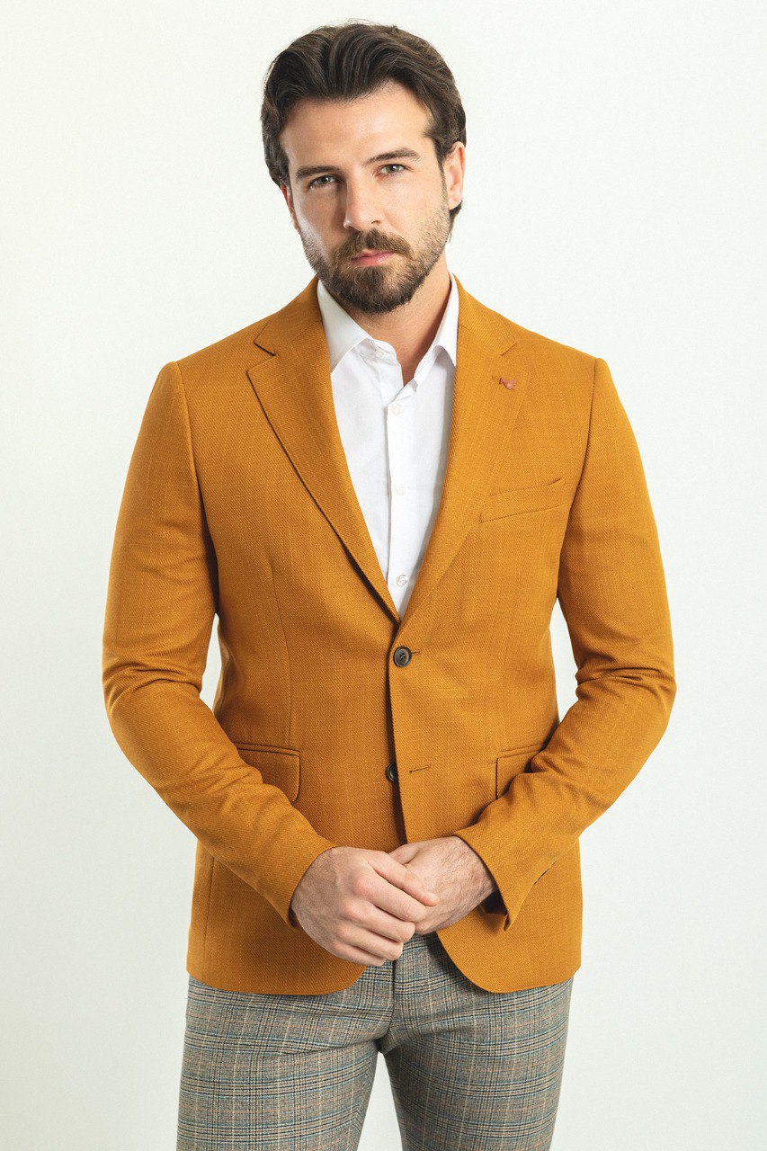 HolloMen Mustard Yellow Blazer - Bold, tailored elegance for the modern man.