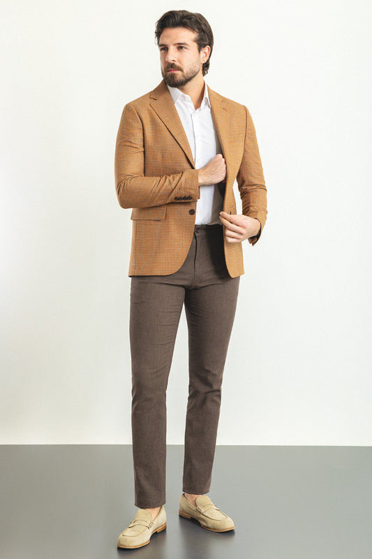 HolloMen camel checkered blazer showcasing timeless elegance and modern flair.