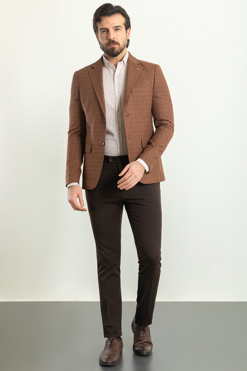 HolloMen brown patterned blazer, blending classic charm with modern sophistication