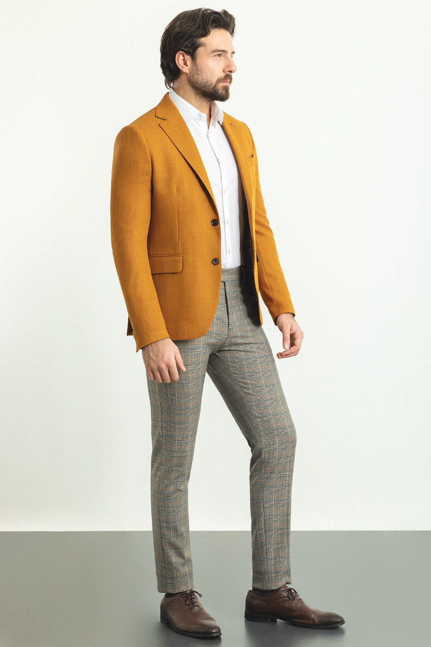 HolloMen Mustard Yellow Blazer - Bold, tailored elegance for the modern man.