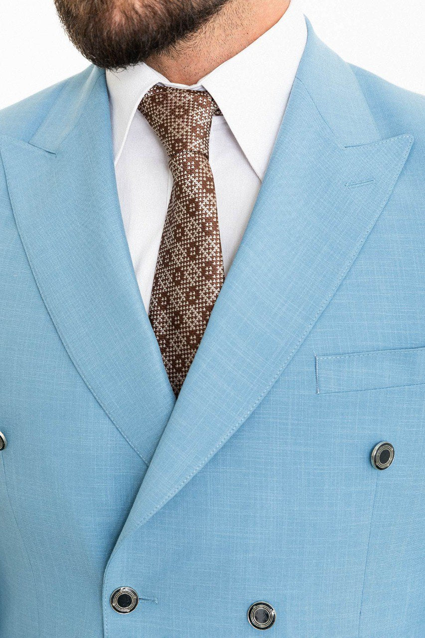 Double breasted light blue blazer from HolloMen, showcasing modern sophistication and refined tailoring.