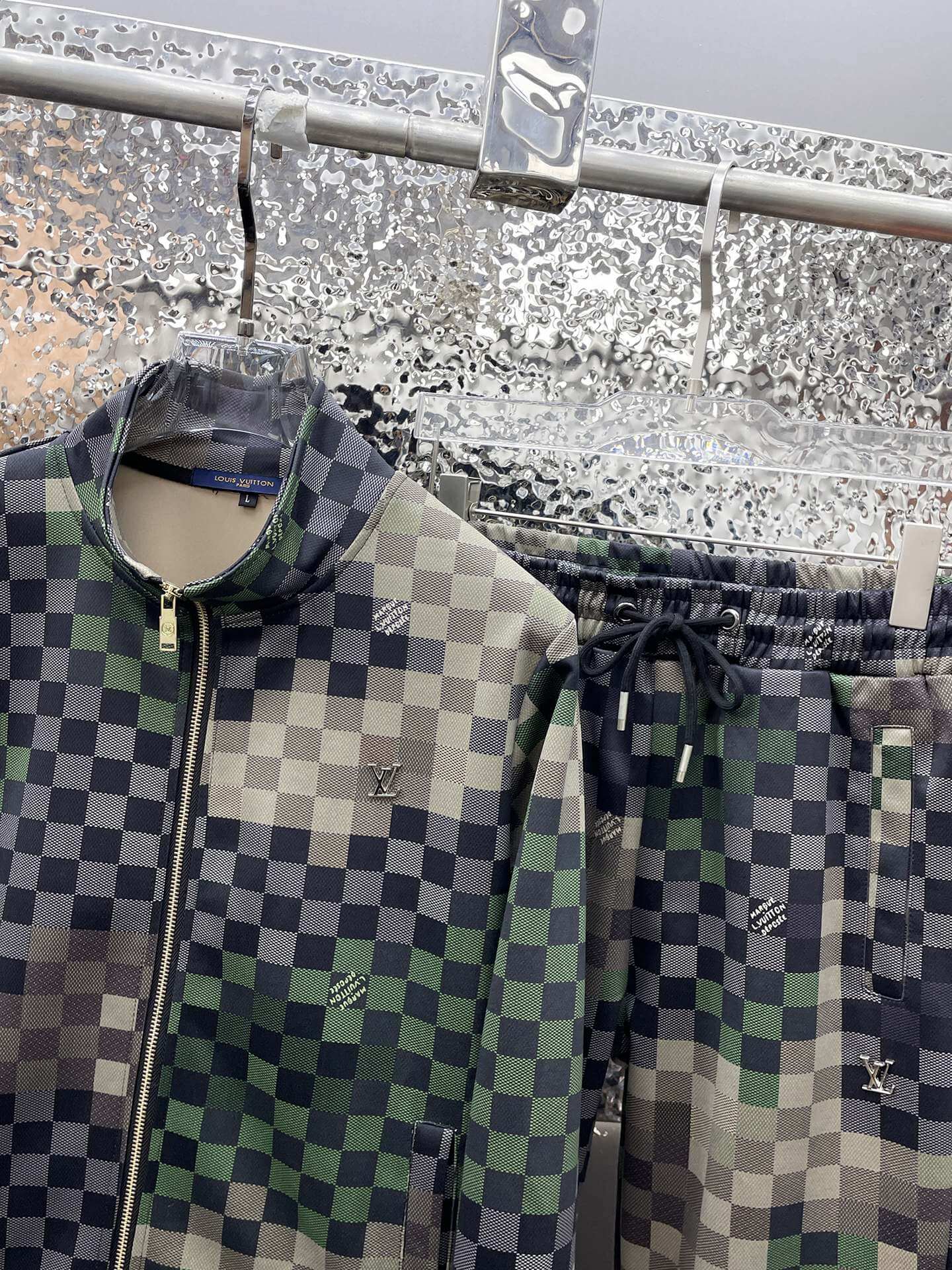 Chándal Louis Vuitton Damier de camuflaje