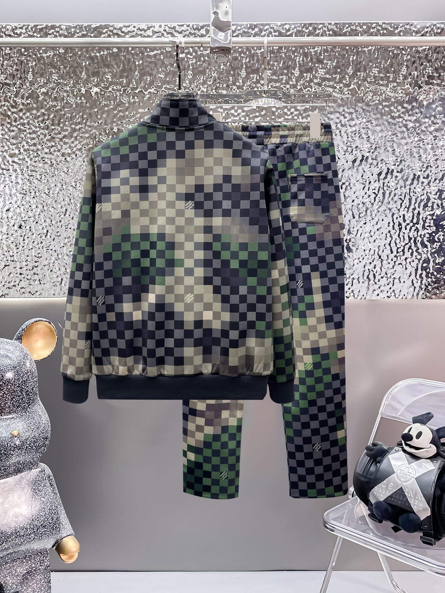 Chándal Louis Vuitton Damier de camuflaje