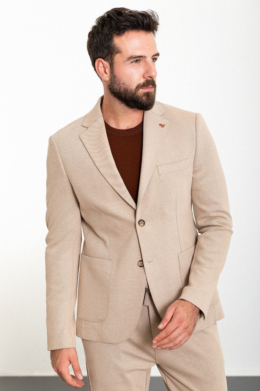 Man wearing a beige casual suit from HolloMen's Spring Summer Collection.