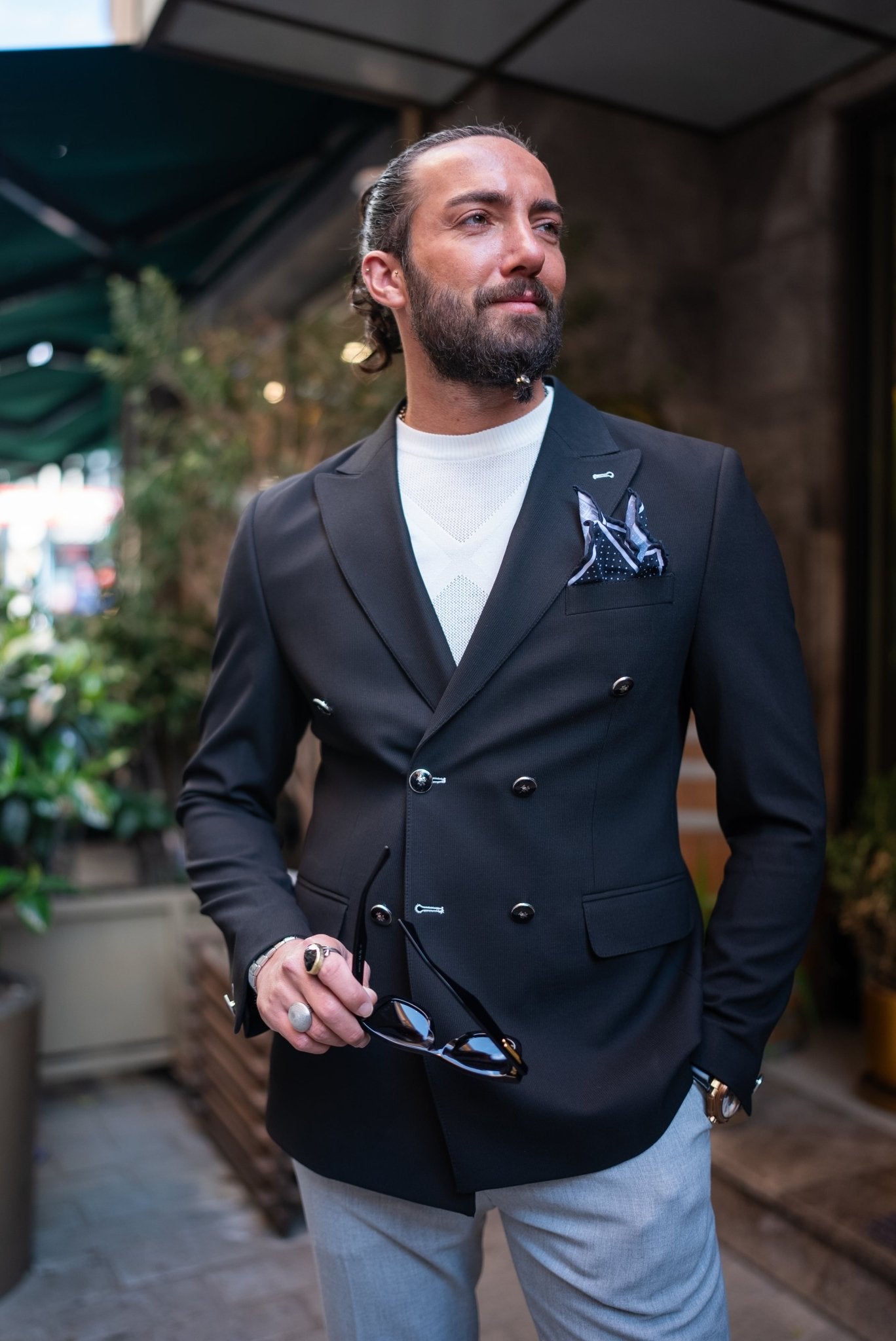 A Obsidian Elegance Double-Breasted Blazer from Hollomen