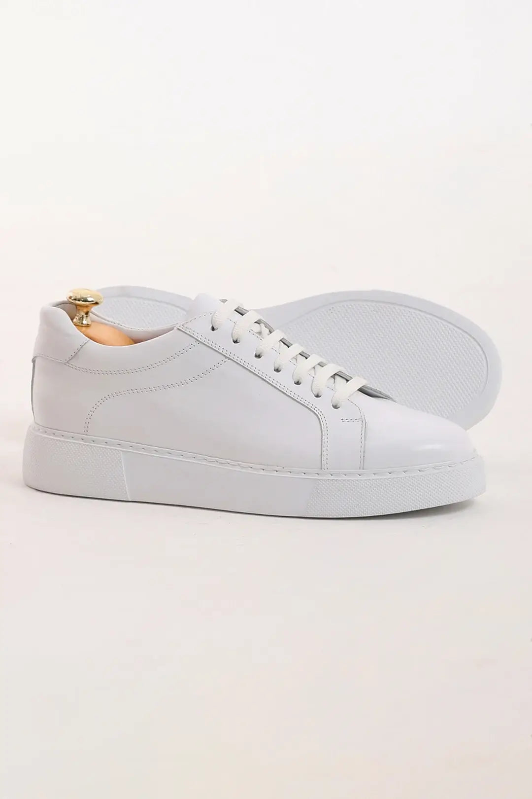 White Leather Comfortable White Sneaker Shoes with 100% genuine leather top and EVA base.