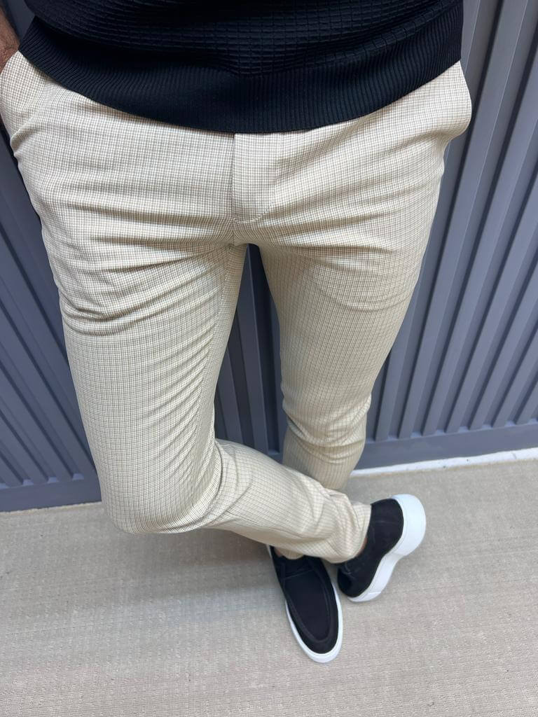 Men's Mono Tartan Cropped Smart Trouser | Boohoo UK