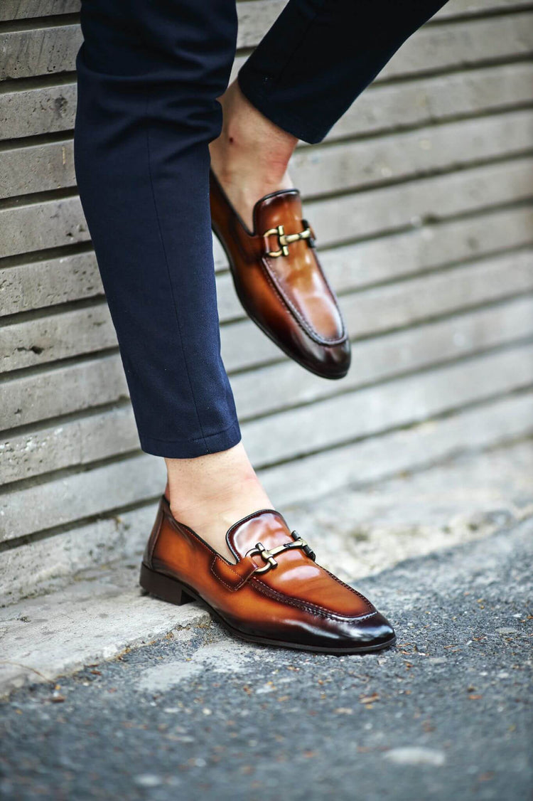 Pure Elegance: HolloMen's Camel Hazel Loafers