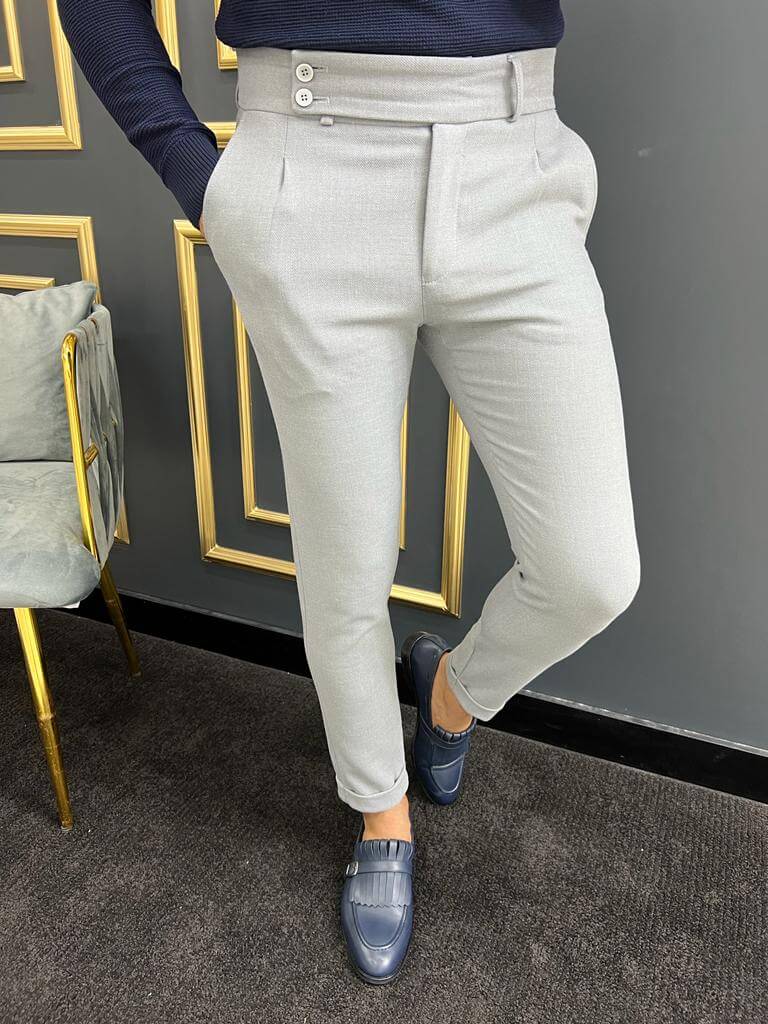 https://www.hollomen.com/cdn/shop/products/slim-fit-gray-gurkha-trousers-401092.jpg?v=1693388318&width=1445