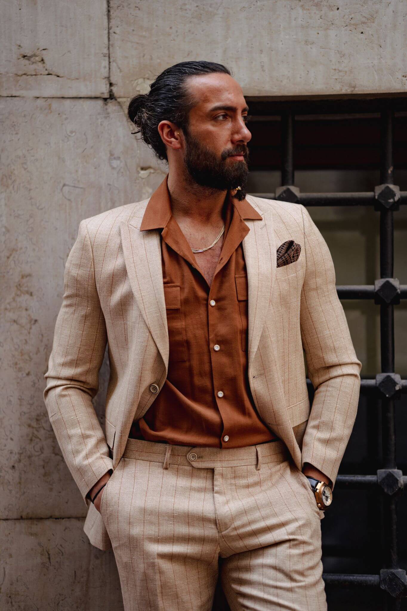 Men's Striped Beige Linen Suit - The Ultimate Summer Statement