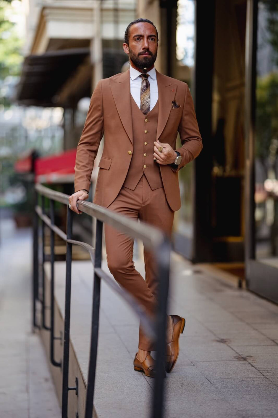 Men's Suits Online | Every stitch is stitched to give you an impressive ...