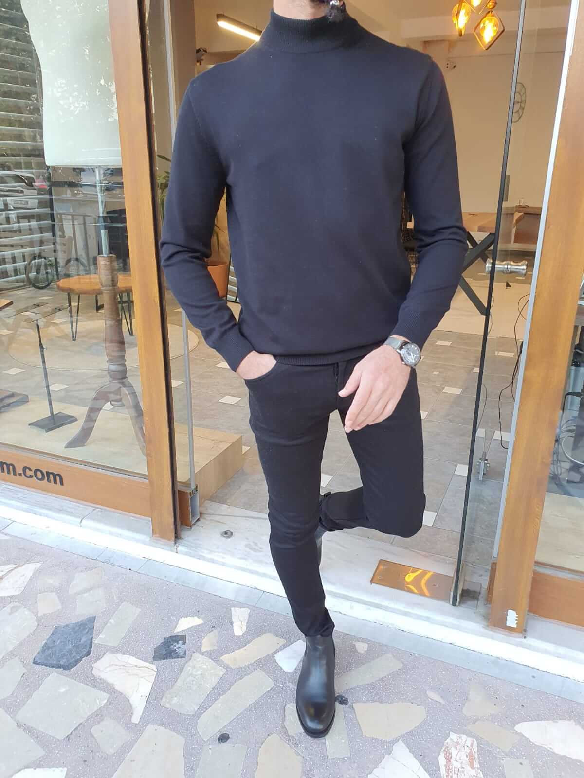 Vale Black Turtleneck – HolloMen